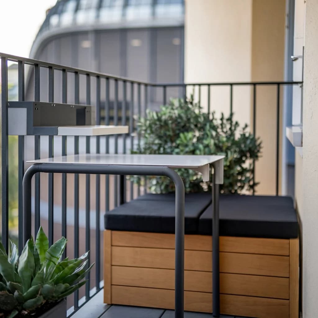 balcony table
