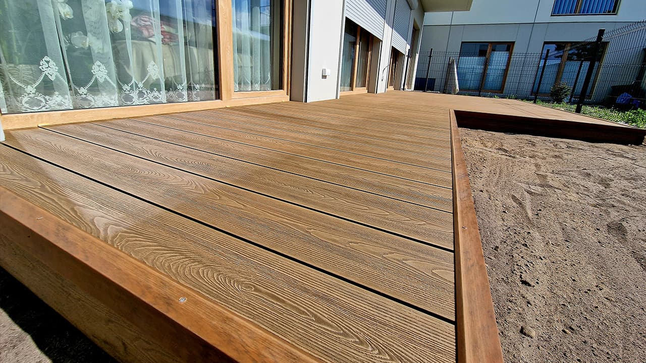 Composite decking board for a terrace - Chorzów