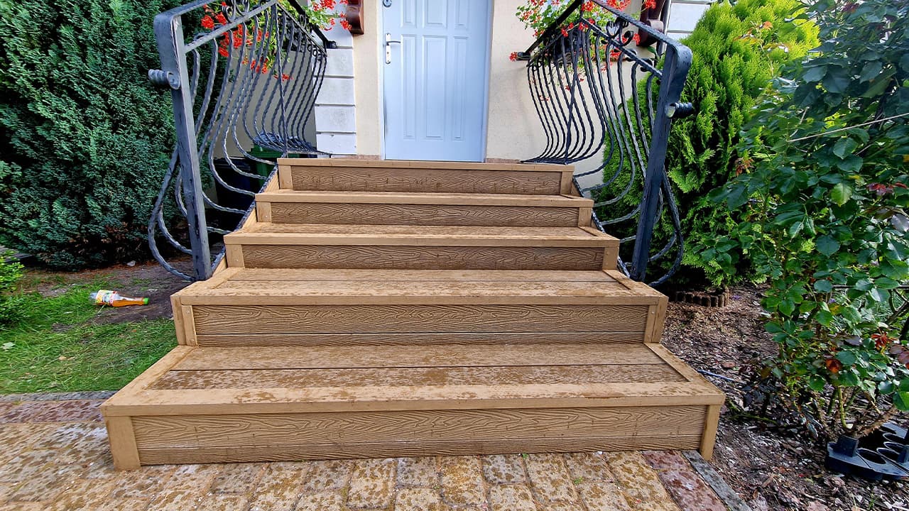 Composite and timber decking – Rzeszów
