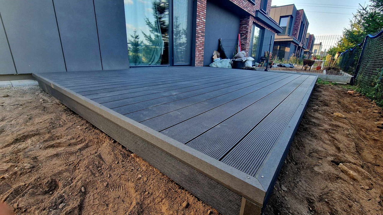 decking construction in Kwidzyń