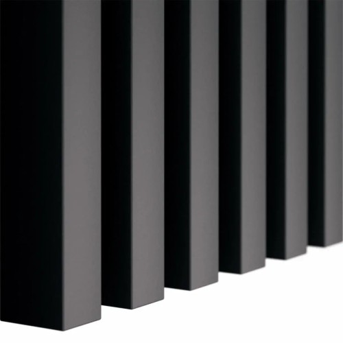 Vertically arranged black wall slats – close-up of the profile of the decorative slats.
