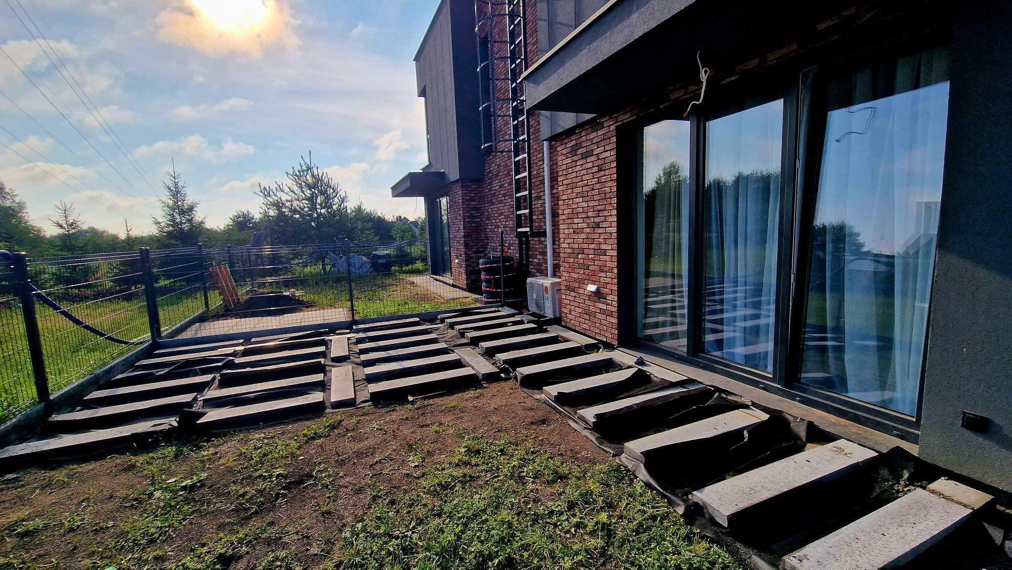 low-level terrace