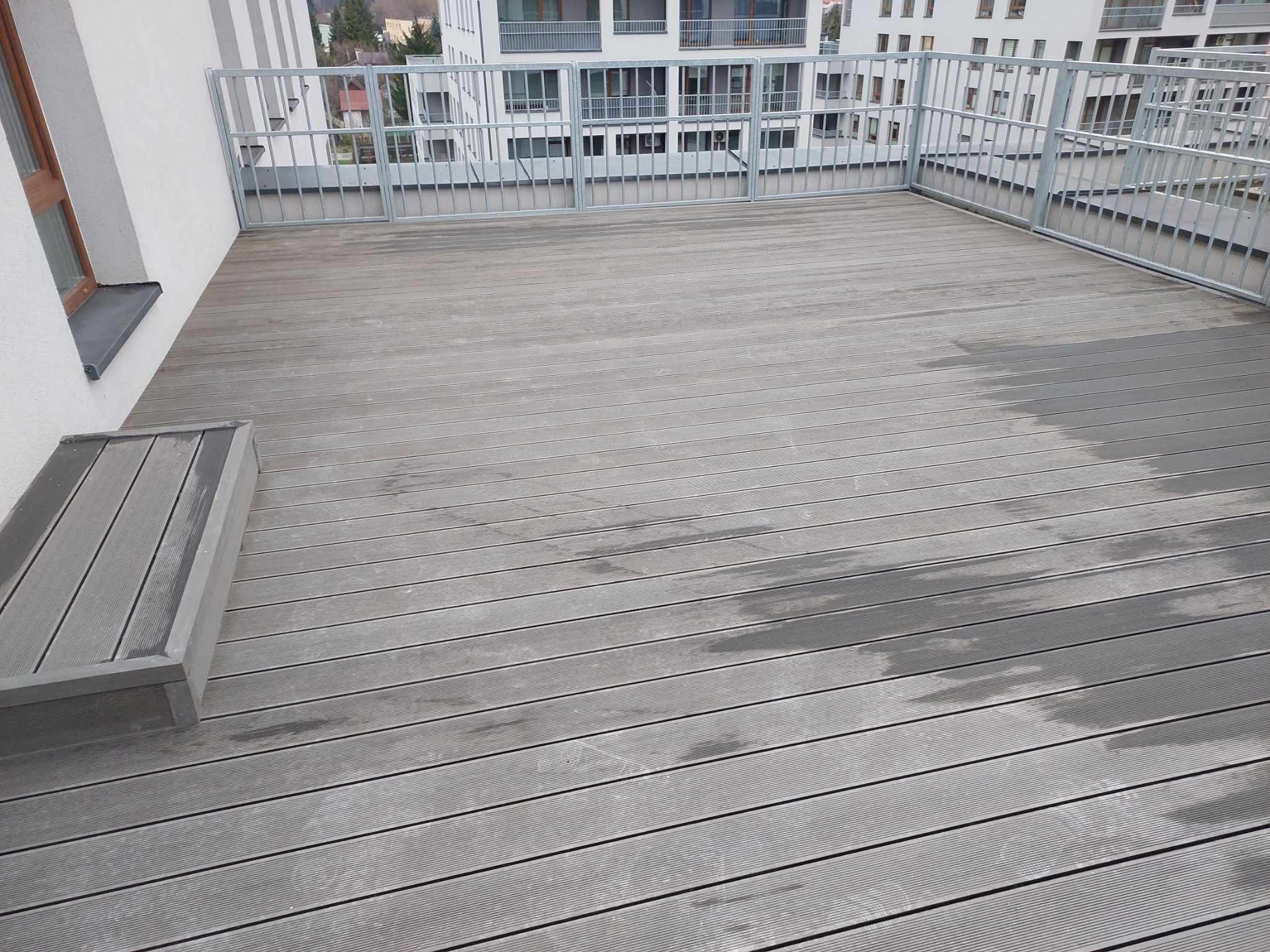 roof terrace